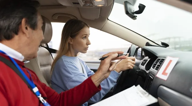 Are there any online driver’s education courses you recommend? article image